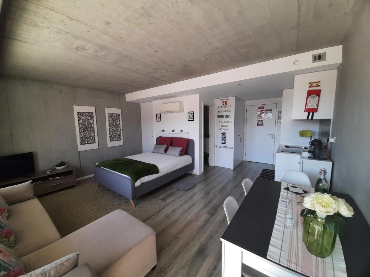 Love' In Aveiro Apartments - Blanc Bagian luar foto